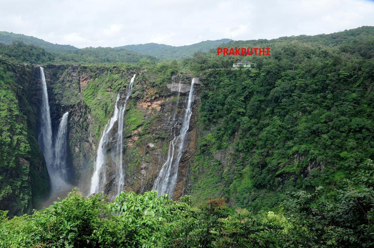Hotel Prakruthi Yatri Nivas Māvingundi Exterior foto